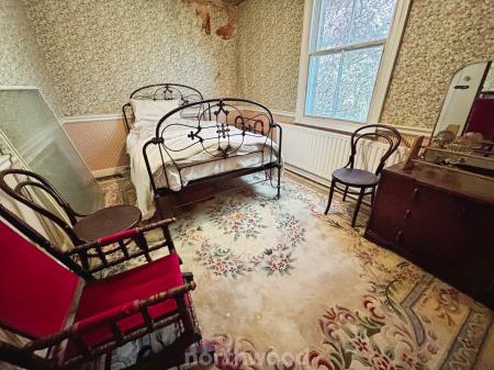 4 bedroom Manor House for sale in Manor Road, Hatfield, Doncaster, DN7