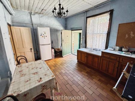 4 bedroom Manor House for sale in Manor Road, Hatfield, Doncaster, DN7