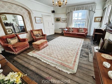 4 bedroom Manor House for sale in Manor Road, Hatfield, Doncaster, DN7