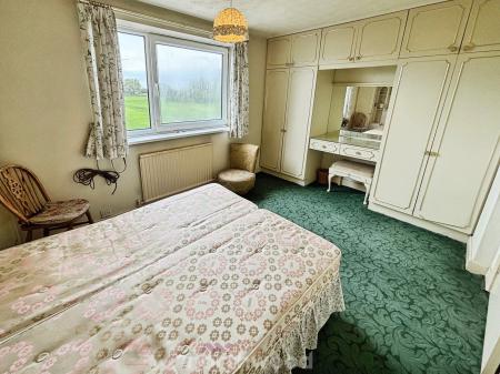 3 bedroom Detached house for sale in Doncaster Road, Stainforth, Doncaster, DN7