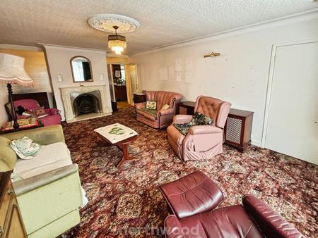 3 bedroom Detached house for sale in Doncaster Road, Stainforth, Doncaster, DN7