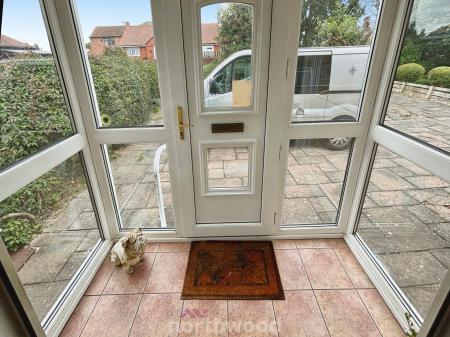 3 bedroom Detached house for sale in Doncaster Road, Stainforth, Doncaster, DN7