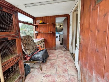 3 bedroom Detached house for sale in Doncaster Road, Stainforth, Doncaster, DN7