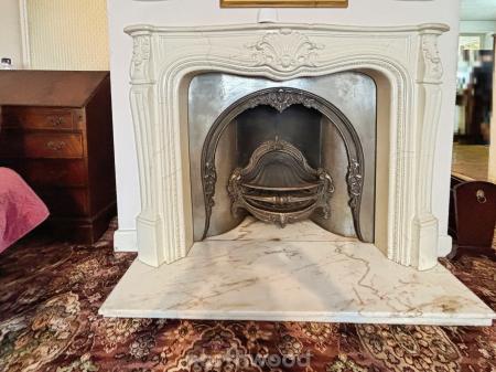 3 bedroom Detached house for sale in Doncaster Road, Stainforth, Doncaster, DN7