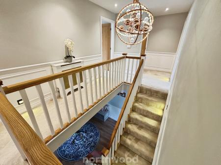 5 bedroom Detached house for sale in Perran Close, Dunsville, Doncaster, DN7