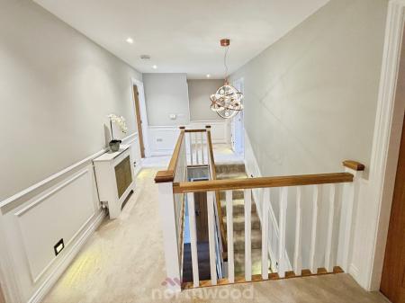 5 bedroom Detached house for sale in Perran Close, Dunsville, Doncaster, DN7