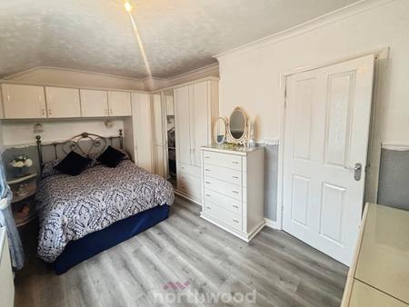 3 bedroom Terraced House for sale in Windsor Road, Stainforth, Doncaster, DN7