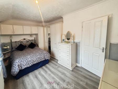 3 bedroom Terraced House for sale in Windsor Road, Stainforth, Doncaster, DN7
