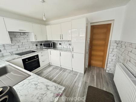 3 bedroom Terraced House for sale in Windsor Road, Stainforth, Doncaster, DN7