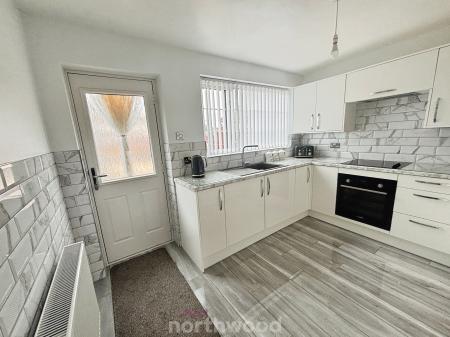 3 bedroom Terraced House for sale in Windsor Road, Stainforth, Doncaster, DN7