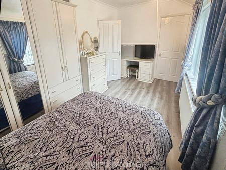 3 bedroom Terraced House for sale in Windsor Road, Stainforth, Doncaster, DN7