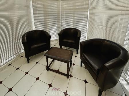2 bedroom Bungalow for sale in Park Lane Close, Dunsville, Doncaster, DN7
