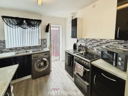 3 bedroom Terraced House for sale in Coronation Road, Stainforth, Doncaster, DN7