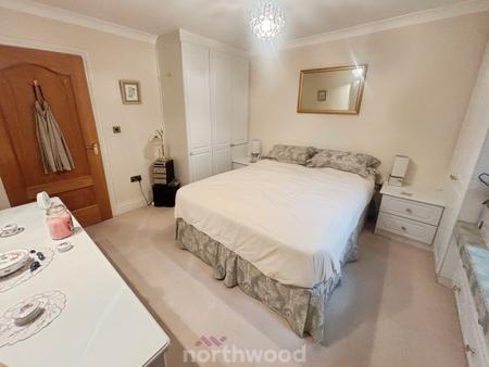 3 bedroom Bungalow for sale in Station Road, Hatfield, Doncaster, DN7