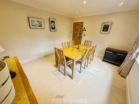 3 bedroom Detached house for sale in Station Road, Hatfield, Doncaster, DN7