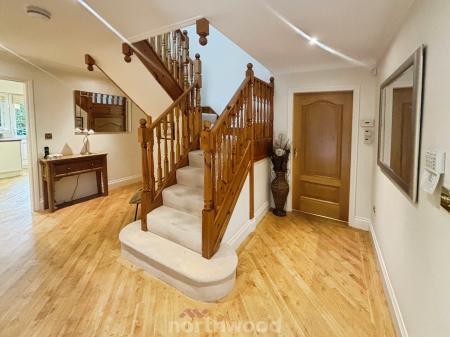 3 bedroom Detached house for sale in Station Road, Hatfield, Doncaster, DN7