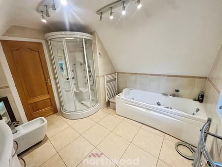 3 bedroom Bungalow for sale in Station Road, Hatfield, Doncaster, DN7