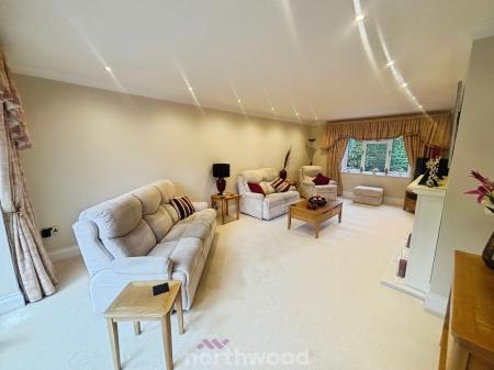 3 bedroom Detached house for sale in Station Road, Hatfield, Doncaster, DN7