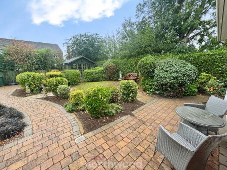 3 bedroom Detached house for sale in Station Road, Hatfield, Doncaster, DN7