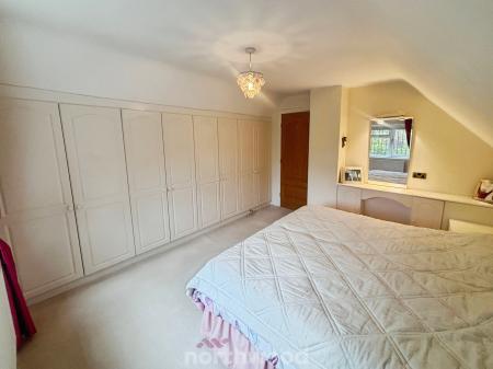 3 bedroom Detached house for sale in Station Road, Hatfield, Doncaster, DN7