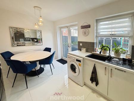 3 bedroom Terraced House to let in Waterside Road, Stainforth, Doncaster, DN7