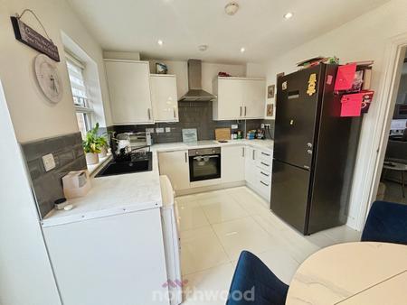 3 bedroom Terraced House to let in Waterside Road, Stainforth, Doncaster, DN7