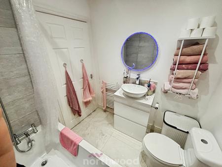 3 bedroom Terraced House to let in Waterside Road, Stainforth, Doncaster, DN7