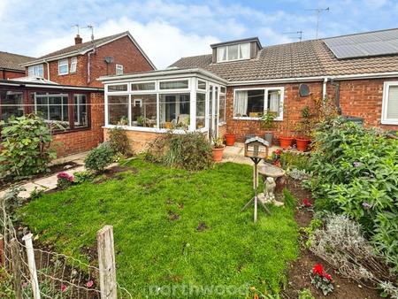 2 bedroom Bungalow for sale in Abbey Way, Dunscroft, Doncaster, DN7