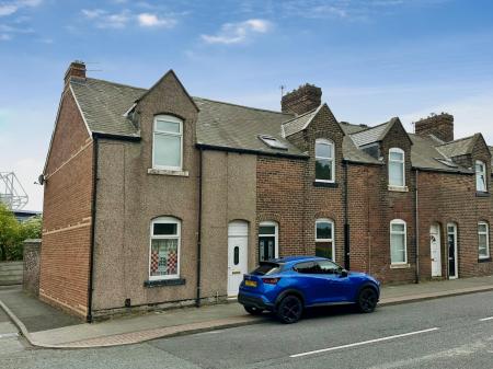 2 bedroom End of terrace house for sale in Southwick Road, Southwick, Sunderland, SR5