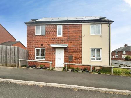 3 bedroom Detached house for sale in Felixstowe Road, Sunderland, SR4