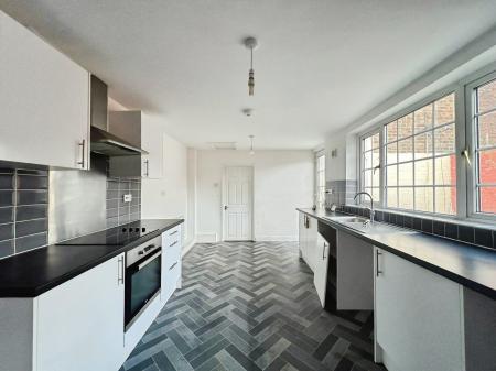 5 bedroom Terraced House for sale in Tunstall Terrace, Sunderland, SR2