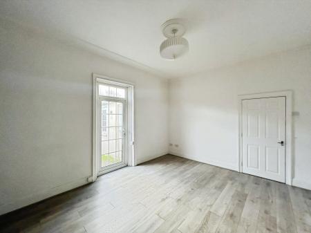 5 bedroom Terraced House for sale in Tunstall Terrace, Sunderland, SR2