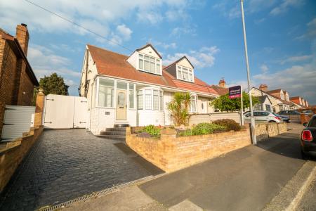 3 bedroom Semi-detached house for sale in Tudor Grove, Sunderland, SR3