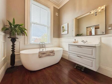 5 bedroom Terraced House for sale in Belford Terrace East, Ashbrooke, Sunderland, SR2