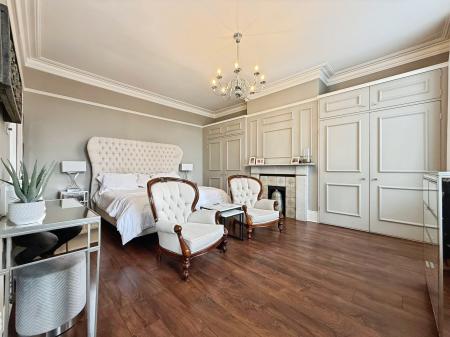5 bedroom Terraced House for sale in Belford Terrace East, Ashbrooke, Sunderland, SR2