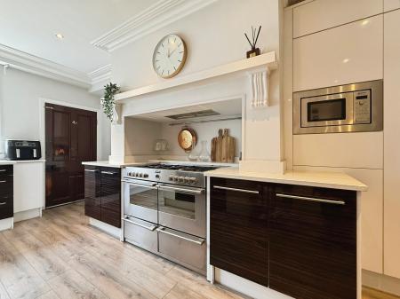 5 bedroom Terraced House for sale in Belford Terrace East, Ashbrooke, Sunderland, SR2