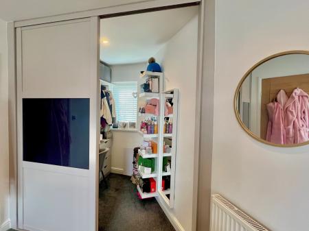 3 bedroom Semi-detached house for sale in Oxford Close, Sunderland, SR3