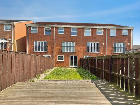 4 bedroom Town house for sale in Douglas Way, Murton, SR7