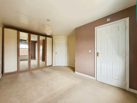 4 bedroom Town house for sale in Douglas Way, Murton, SR7
