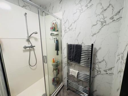 8 bedroom House of Multiple Occupation to let in Mowbray Close, Sunderland, SR2