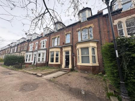 8 bedroom House of Multiple Occupation to let in Mowbray Close, Sunderland, SR2