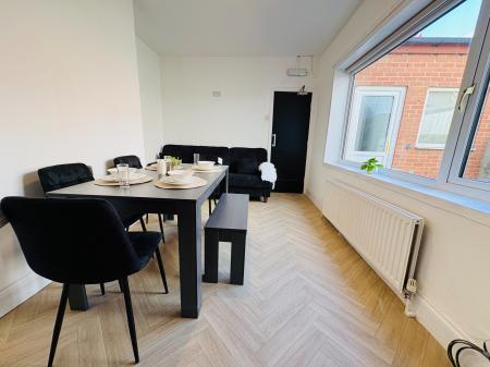 1 bedroom House of Multiple Occupation to let in Elmwood Street, Sunderland, SR2