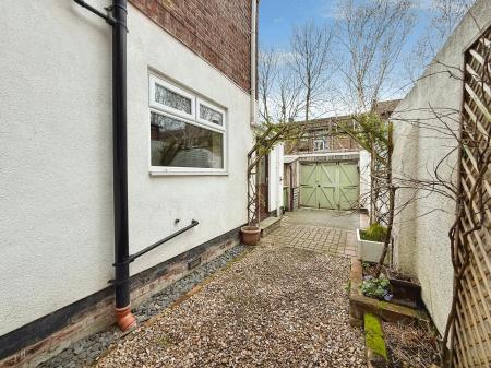 4 bedroom Terraced House for sale in Lorne Terrace, Sunderland, SR2