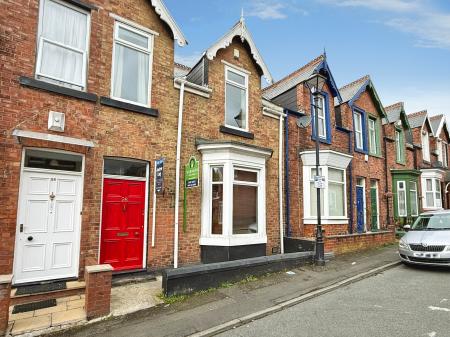 4 bedroom Terraced House for sale in Lorne Terrace, Sunderland, SR2