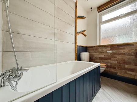 4 bedroom Terraced House for sale in Lorne Terrace, Sunderland, SR2