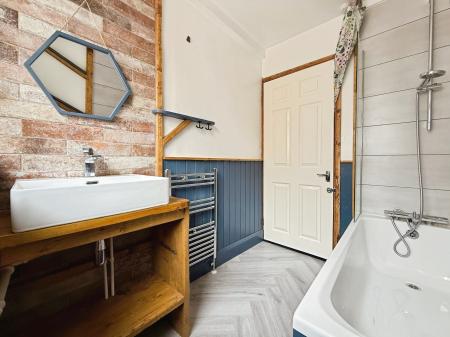 4 bedroom Terraced House for sale in Lorne Terrace, Sunderland, SR2