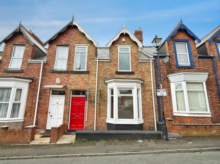 4 bedroom Terraced House for sale in Lorne Terrace, Sunderland, SR2