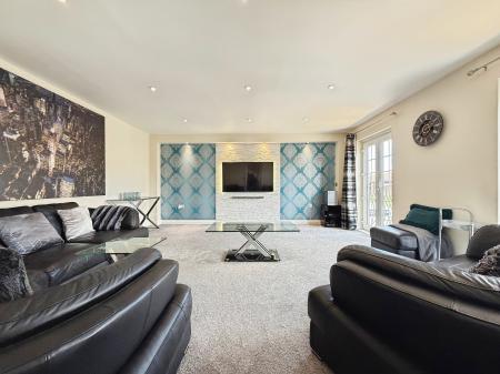 4 bedroom Detached house for sale in Kingswood, Houghton Le Spring, DH4