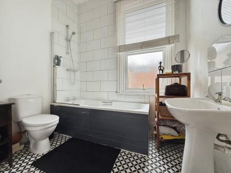 3 bedroom Maisonette for sale in Marlborough Street North, South Shields, NE33