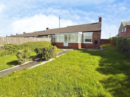 2 bedroom Terraced bungalow for sale in Bethune Avenue, Seaham, SR7